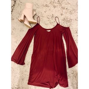 ABERCROMBIE & FITCH | Bell Sleeve Dress